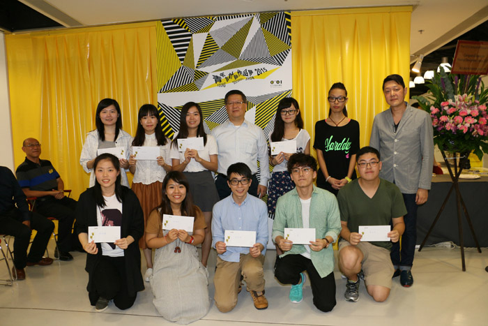 Group photo of the winners and the representatives of Scholarships Sponsors