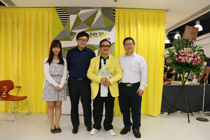 e-print representatives and Principal of C01 School of Visual Arts Mr. Paul Lam 