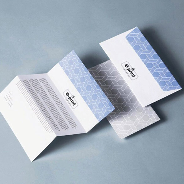 一般A4 標準信紙，摺後都可以擺